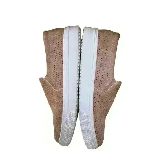 Blondo Women's‎ Gallert Waterproof Slip On Sneaker in Mushroom Suede Women’s 7.5 - Picture 6 of 9
